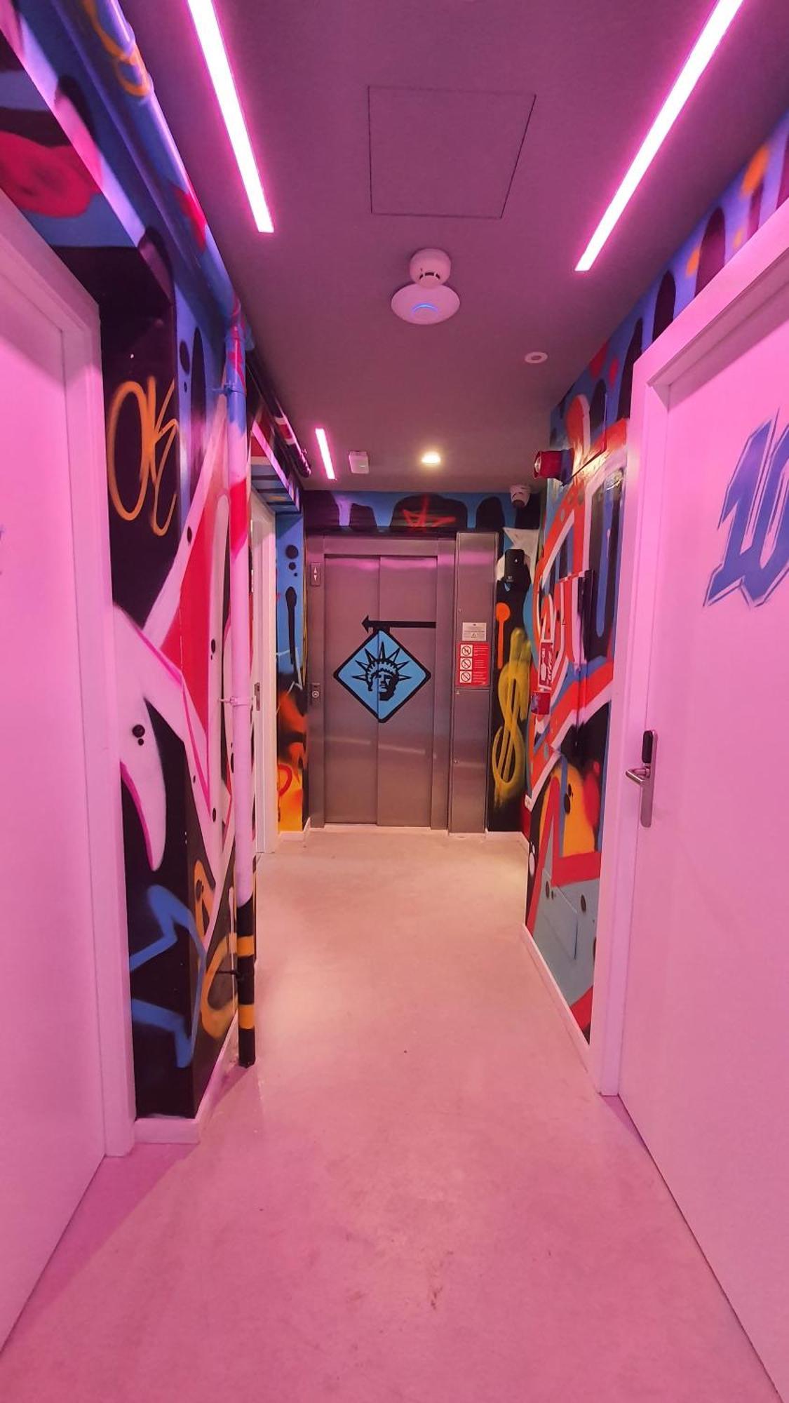 We Street Hostel - El Arenal-Albergue Juvenil El Arenal  Extérieur photo